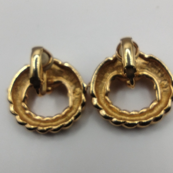 Swarovski Clip Earrings Gold Tone and Clear Crystals - Picture 7 of 7